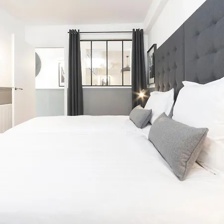 Apartment Livinparis - Luxury 3 Bedrooms Le Marais Iii